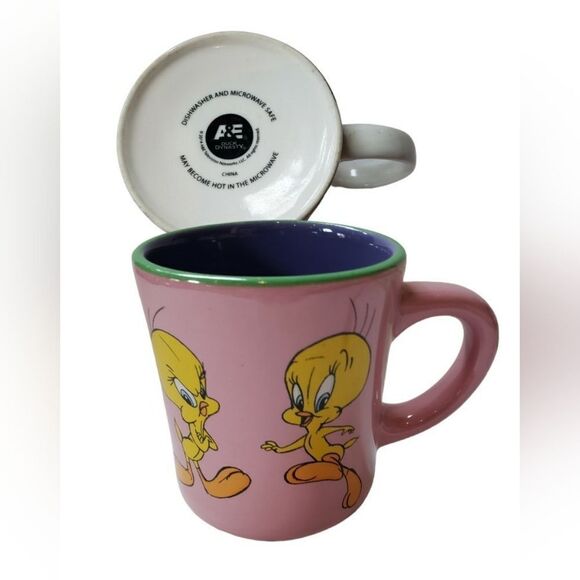 Warner Bros Tweety Bird Cup - Picture 1 of 9